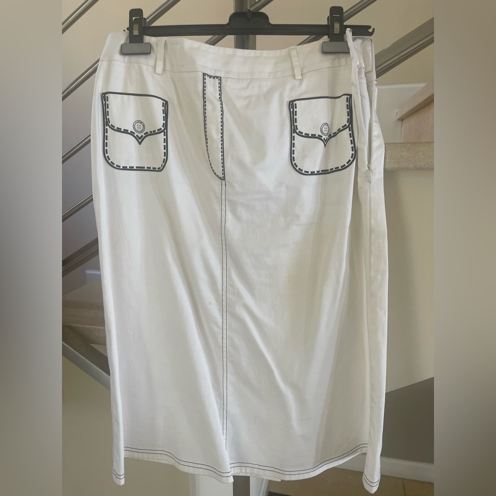 Vintage Elegant White Skirt with Black Accents